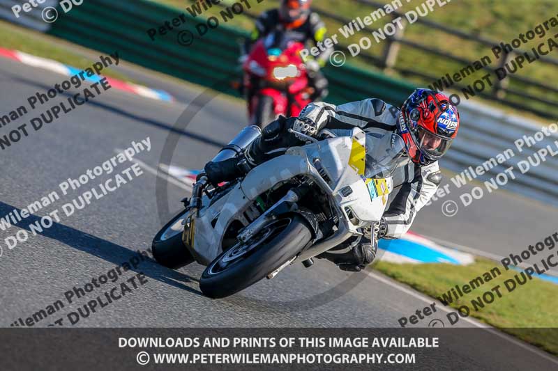 PJM Wedding Photography;enduro digital images;event digital images;eventdigitalimages;mallory park;mallory park photographs;mallory park trackday;mallory park trackday photographs;no limits trackdays;peter wileman photography;racing digital images;trackday digital images;trackday photos